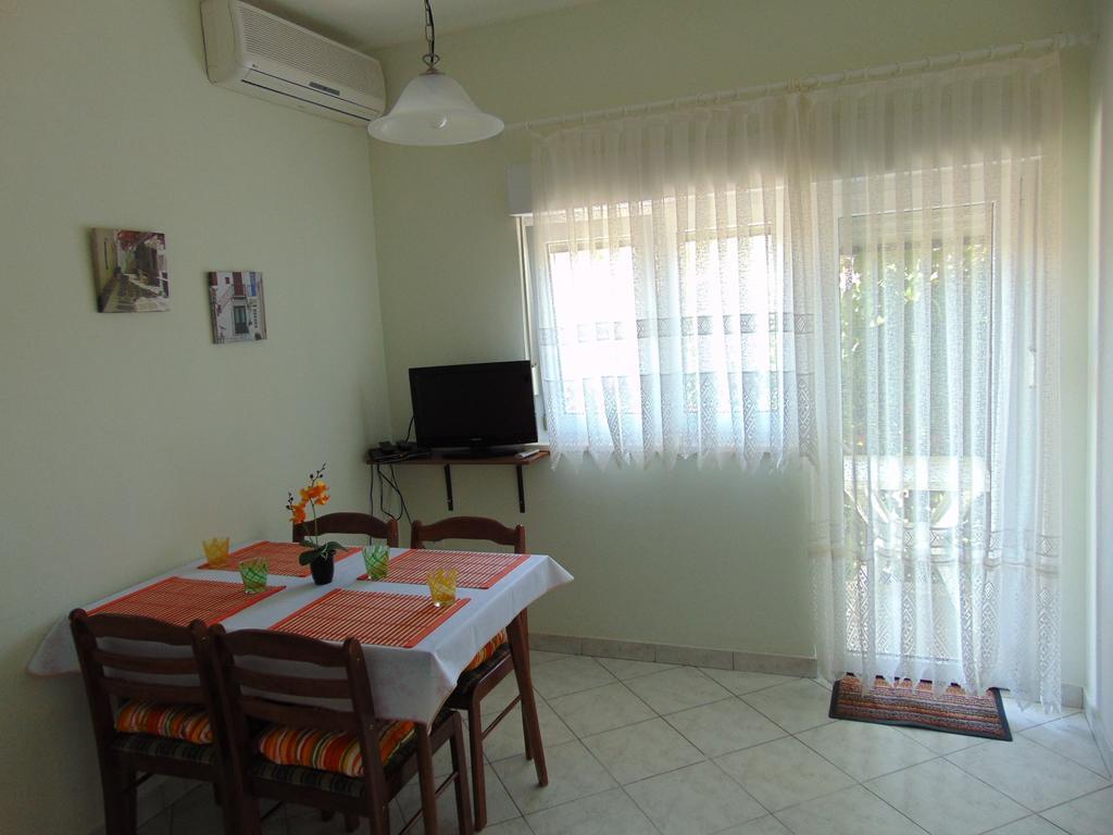 Apartments Borozan Винишче Номер фото